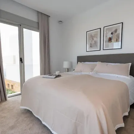 Villa Palm - Incredible With 5 Rooms, Amazing Sea View And Private Pool